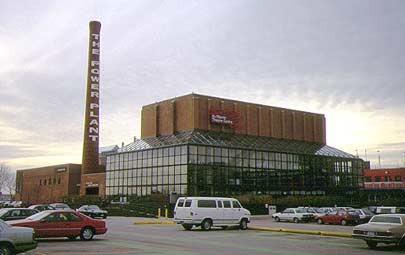 L'edificio del Power Plant di Toronto