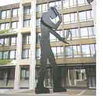 Jonathan Borofsky, "Hammering Man", Schweizerischer Bankverein