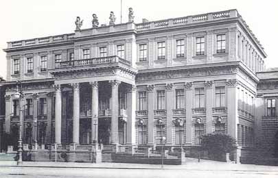 L'edificio del Kronprinzenpalais a Berlino negli anni '20