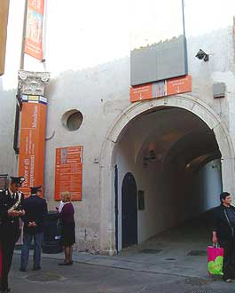 Veduta dell'ingresso al complesso di Santa Giulia Museo della Città a Brescia